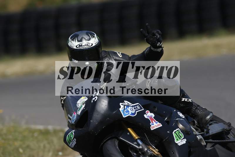 /Archiv-2023/28 05.06.2023 Moto Club Anneau du Rhin/vert-medium/1